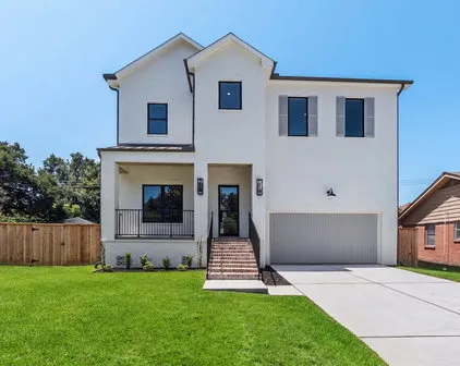 New construction home at 4009 Newshire Drive in Houston